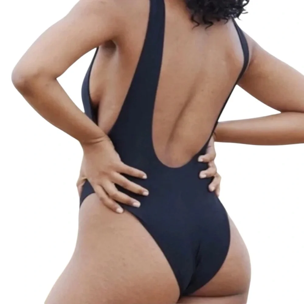 Aerie Maillot De Bain One-Piece Swimsuit Scoop Neck Low Cut Back Lined Black L